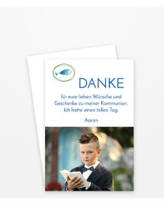 Dankeskarten und Danksagungen zur Kommunion. Kommunionskarte mit kleinem Fisch und einem Foto und Text weiß