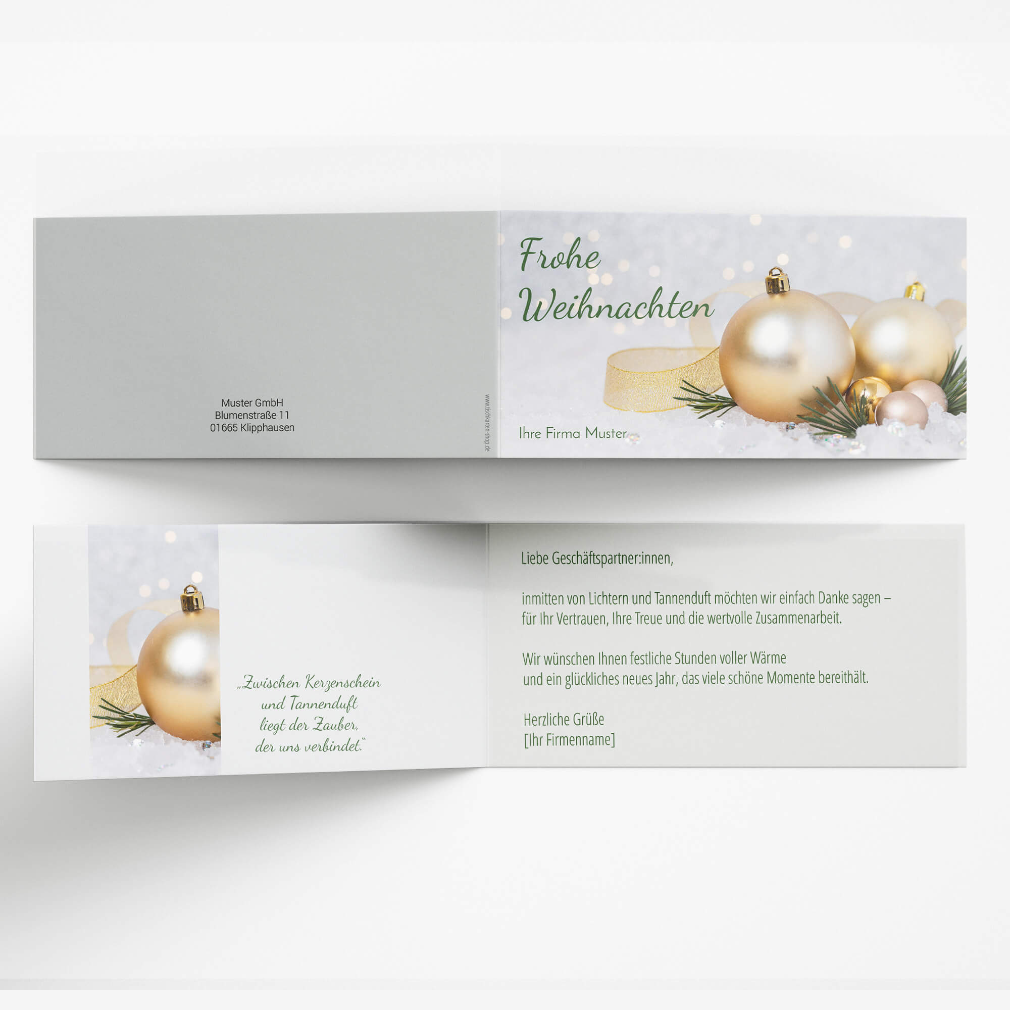Weihnachtskarte mit goldenen Weihnachtskugeln